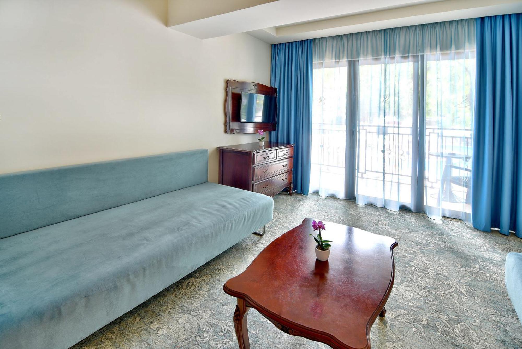 Aquaclub Grifid Hotel Bolero Golden Sands Bilik gambar